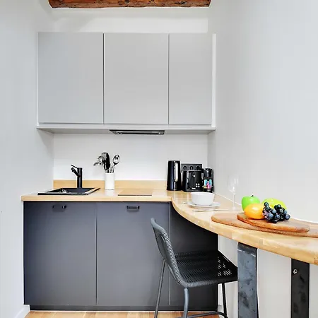 Апартаменты Perfect Location - Gare De Lyon Bastille