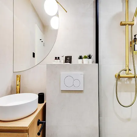 Perfect Location - Gare De Lyon Bastille Апартаменты *